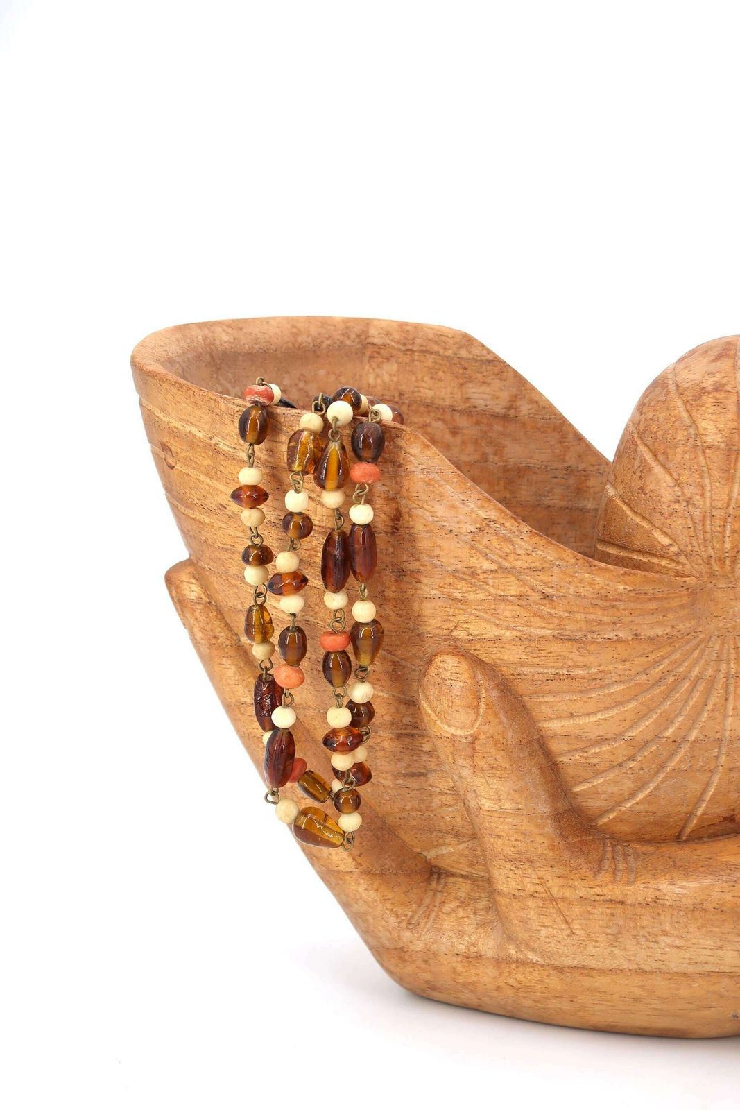 Large Wooden Bowl Or Dish, Hand Holding A Seashell, 1970s / Carved Wood, Bathroom, Boho Chic, Bohemian, Folk, Ring Dish, Jewelry Holder photo vintage