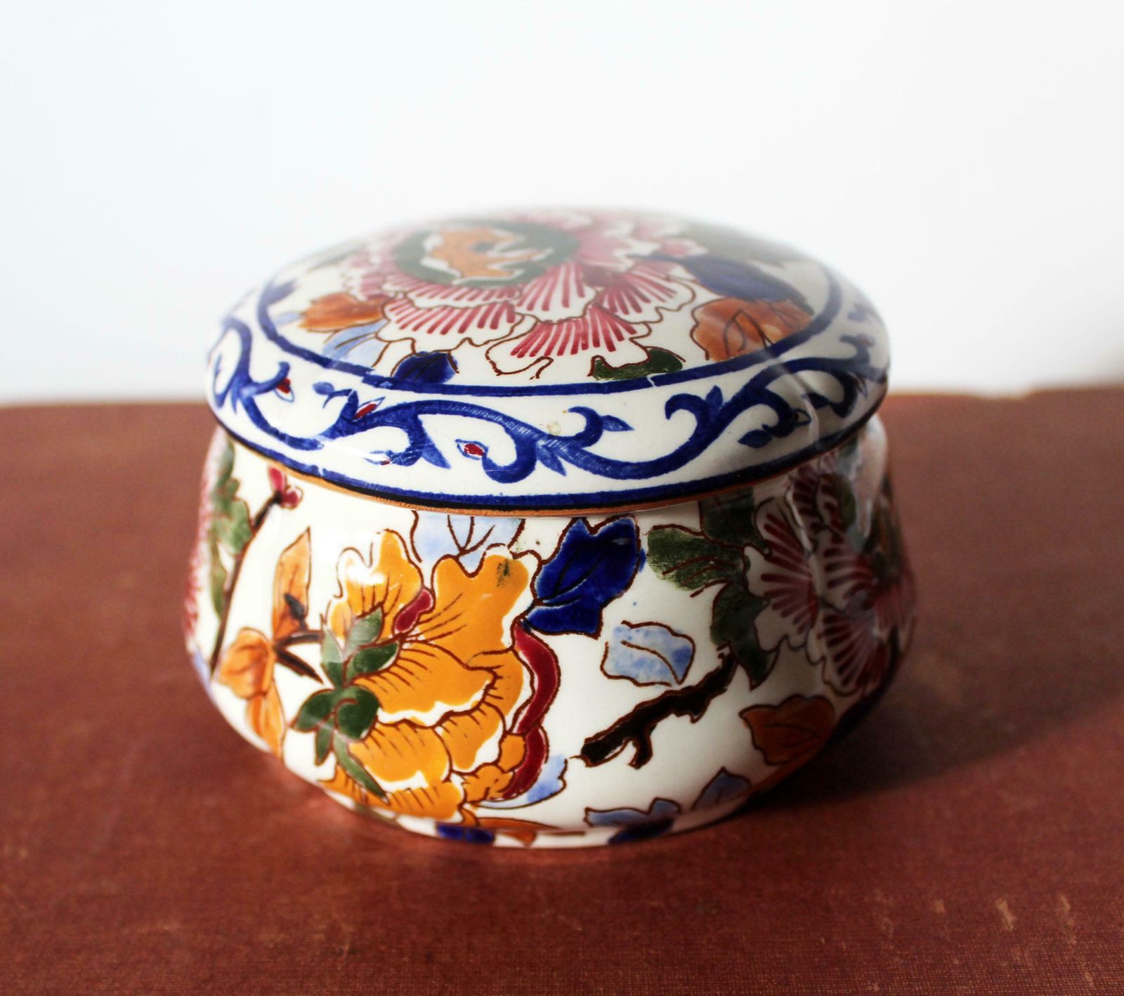 Vintage Frans Keramiek Gien Bonbonnière, Dekselbox, Grote Doos, Suikerpot, Sieradendoos, Frankrijk, Pioenrozen / Pivoine Ontwerp, Gesigneerd photo 62.0