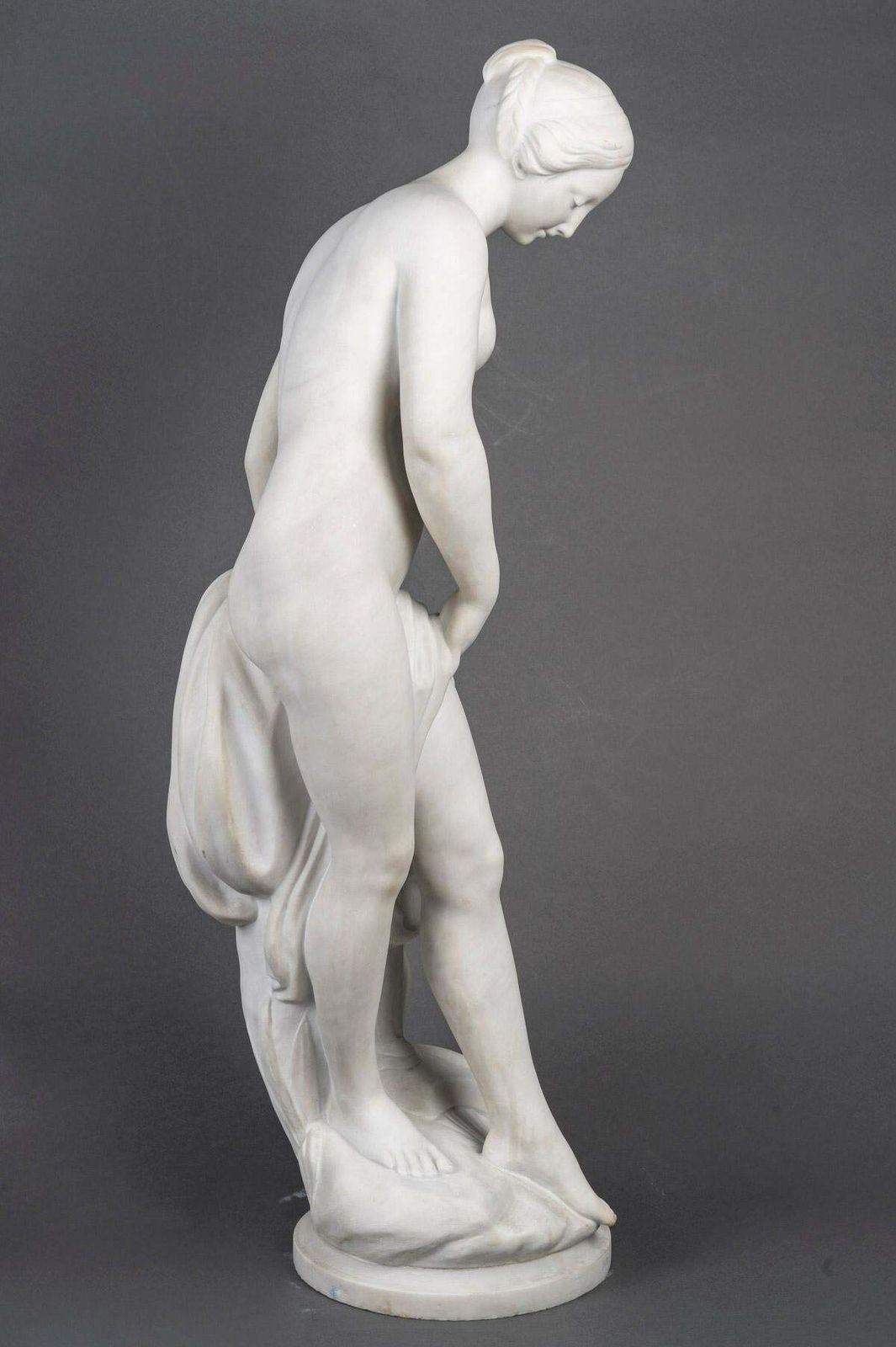 photo furniture A Big Sculpture In White Carrara Marble, Napoleon III Period.
