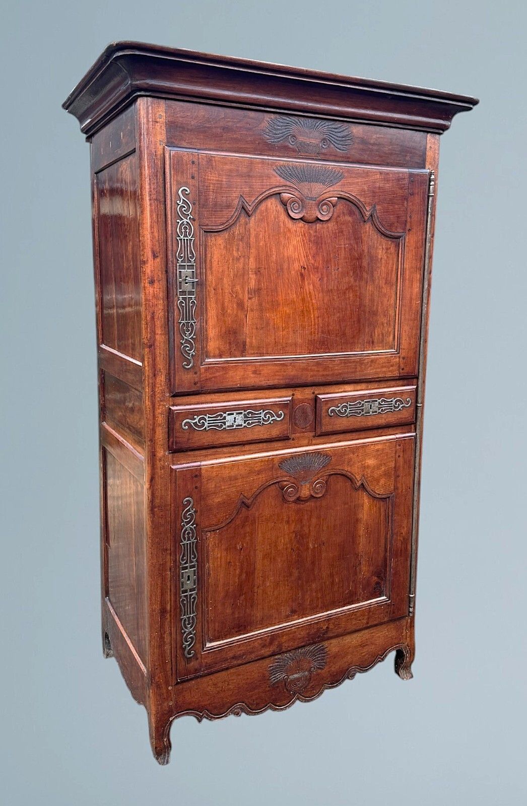 18th Century French Walnut Armoire / Walnut Wardrobe photo furniture