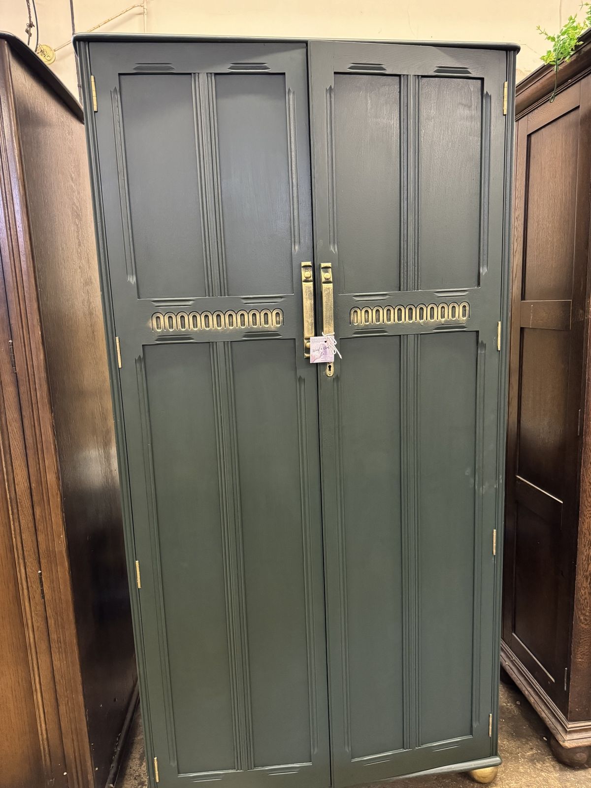 Beautiful Dark Green And Gold Vintage Charm Wardrobe