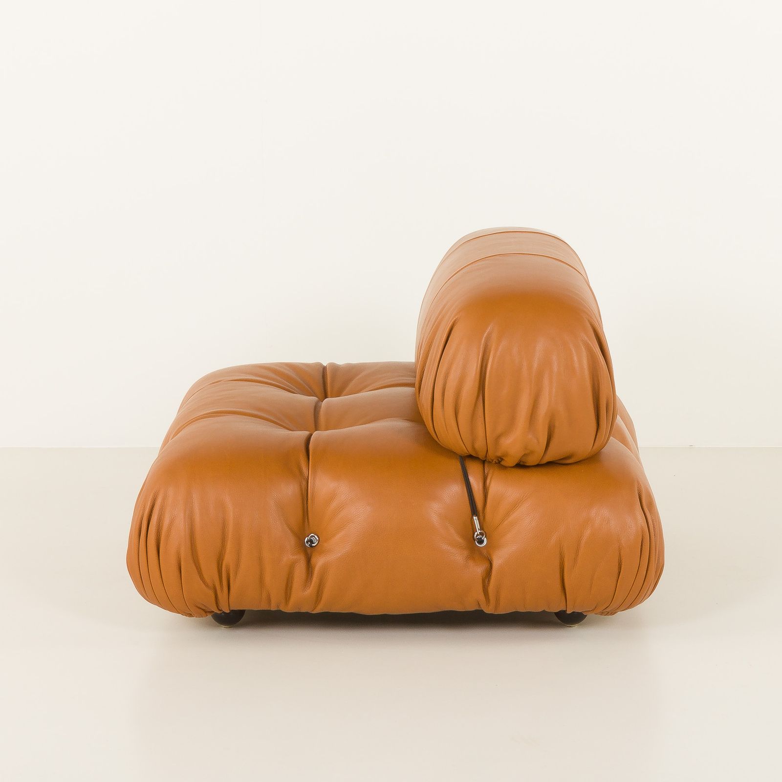 Camaleonda Sofa By Mario Bellini In Full Grain Natural Aniline Leather, Italy 1970s photo vintage