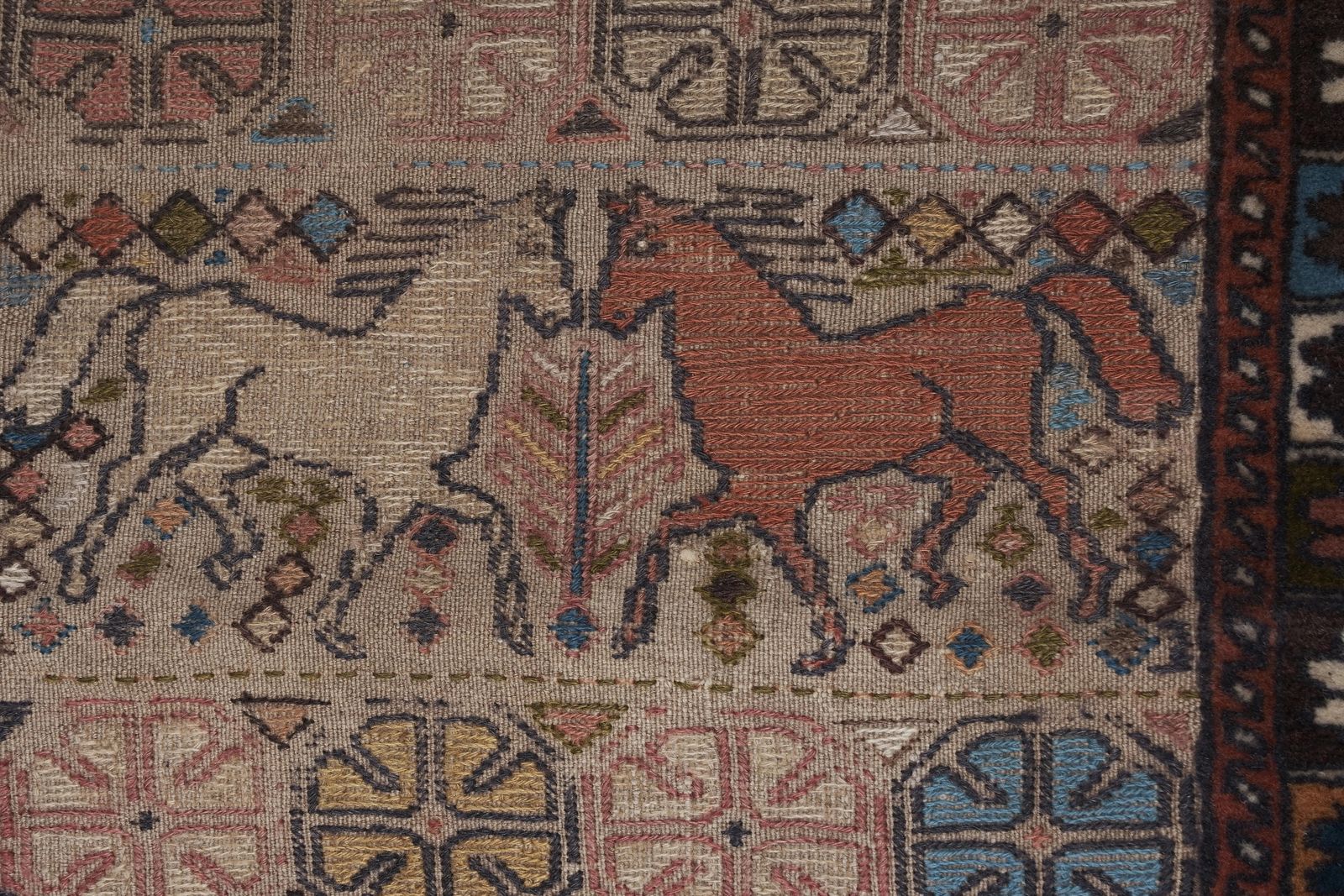 photo furniture 1950s Gabbeh Rug In Animal Pictorials 4'5'' X