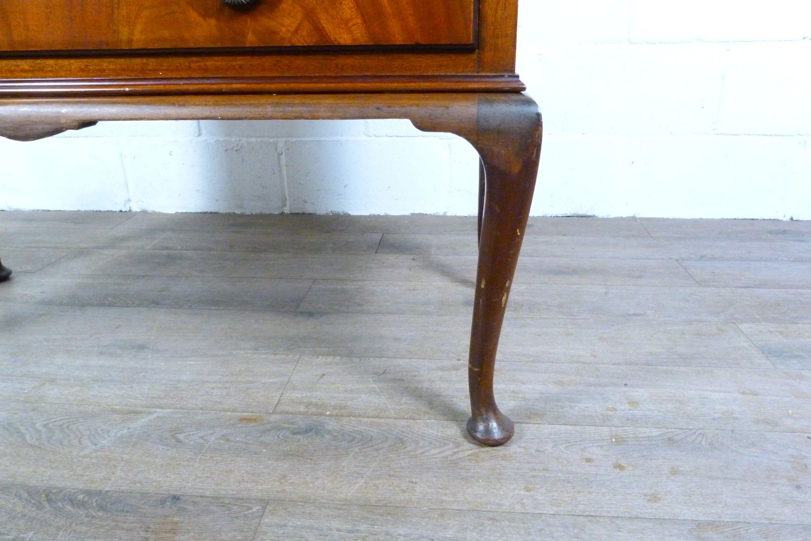 Early 20th Century Mahogany Dressing Table On Cabriolet Legs photo for sale