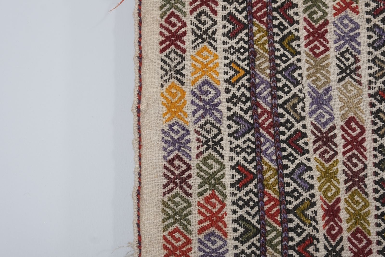 photo furniture Mid Century Modern Central Anatolian Kilim Rug With Stripes 4'6'' X 11'7''