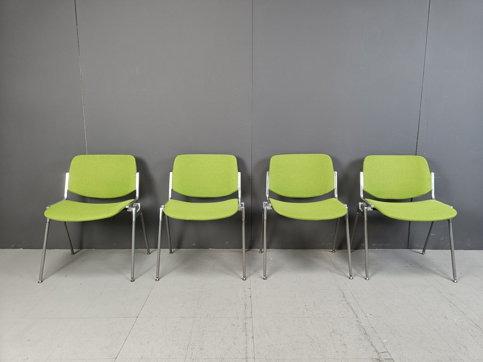 Vintage Dsc 106 Side Chairs By Giancarlo Piretti For Castelli, Set Of 4 photo furniture