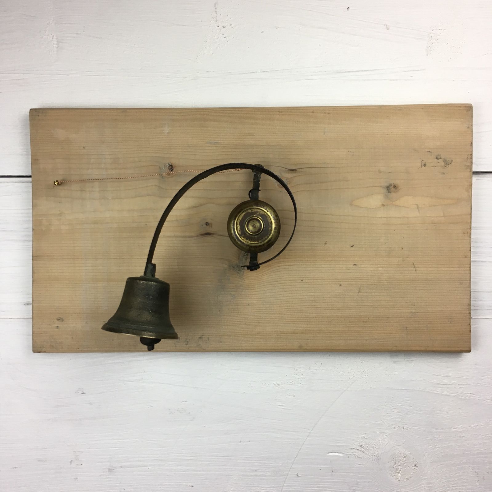 Victorian Servants Bell Door Bell No.4 On Reclaimed Pine Board