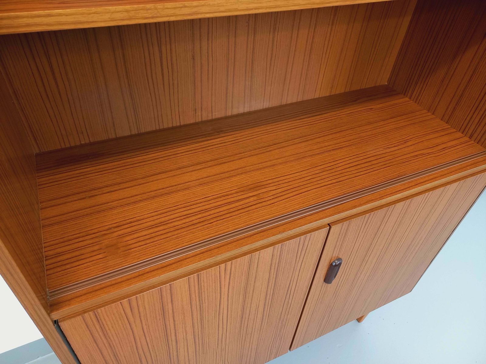 Scandinavian Style Bookcase In Melamine And Teak photo Furniture