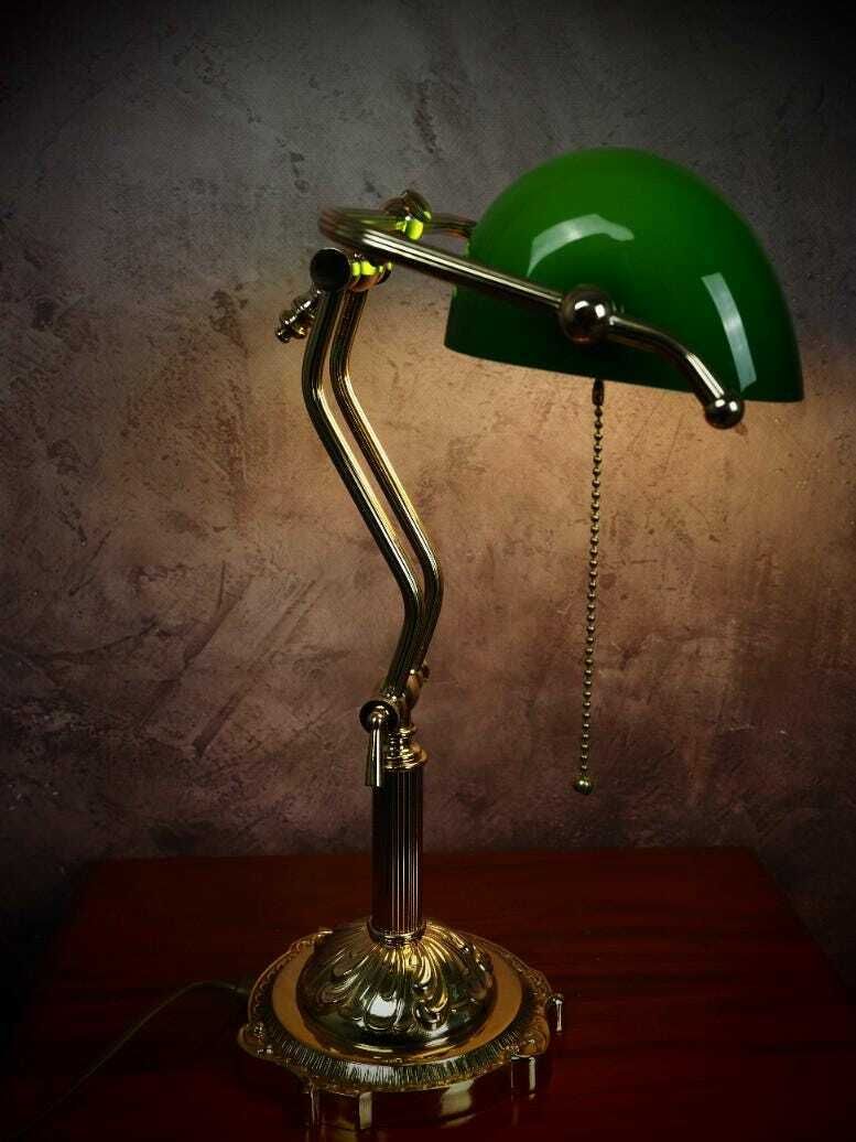 Banker Dark Brass Desk Lamp With Green Glass Shade – Elegant Office Décor, Perfect Gift For Students Or Professionals photo 399.0