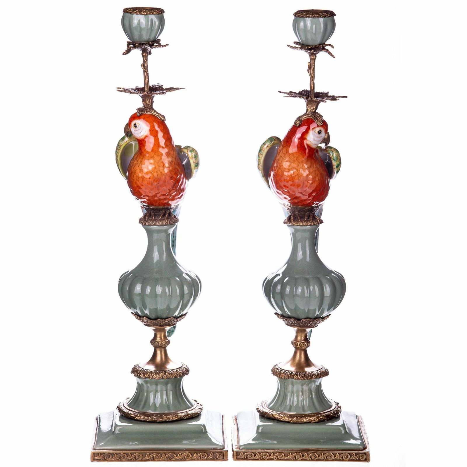 Porseleinen en bronzen papegaai kandelaars – set van 2, geschikt als cadeau voor verzamelaars en bijzondere gelegenheden photo furniture