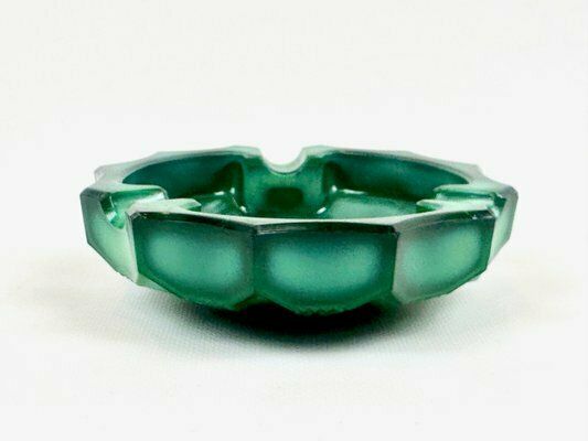 Bohemian Malachite Ashtray From Jablonec Glassworks, 1960s photo vinterior