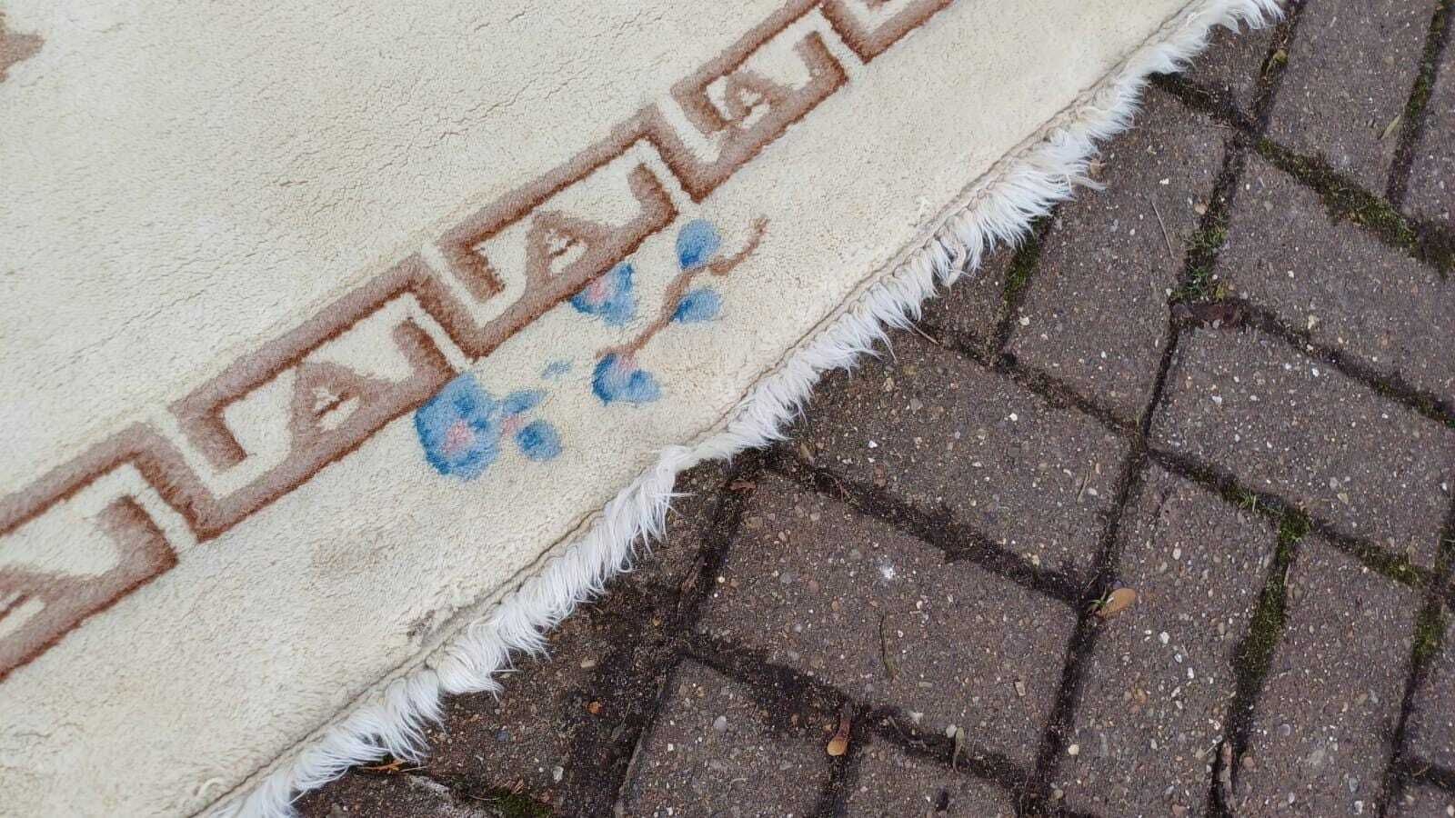 photo for sale Cream Thick Wool Vintage Rug With Floral Detail   1970s/80s, Vgc 194cm X 122cm