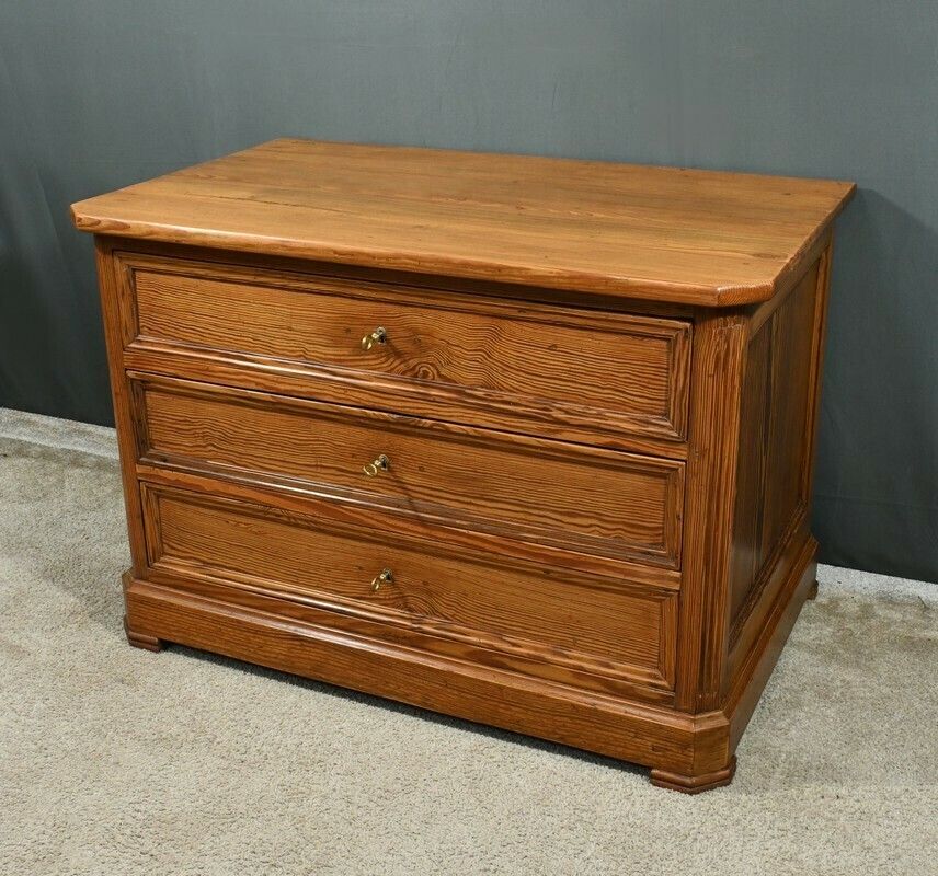 Small Pitch Pine Chest Of Drawers – 1930 photo for sale