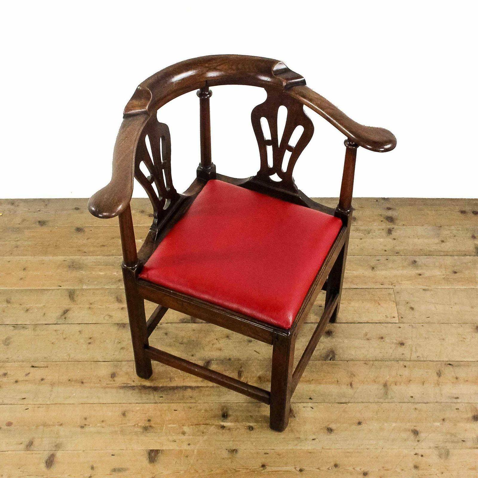 Antique 18th Century Mahogany Corner Armchair | Antique Armchair | Georgian Furniture | Antique Chairs photo vinterior