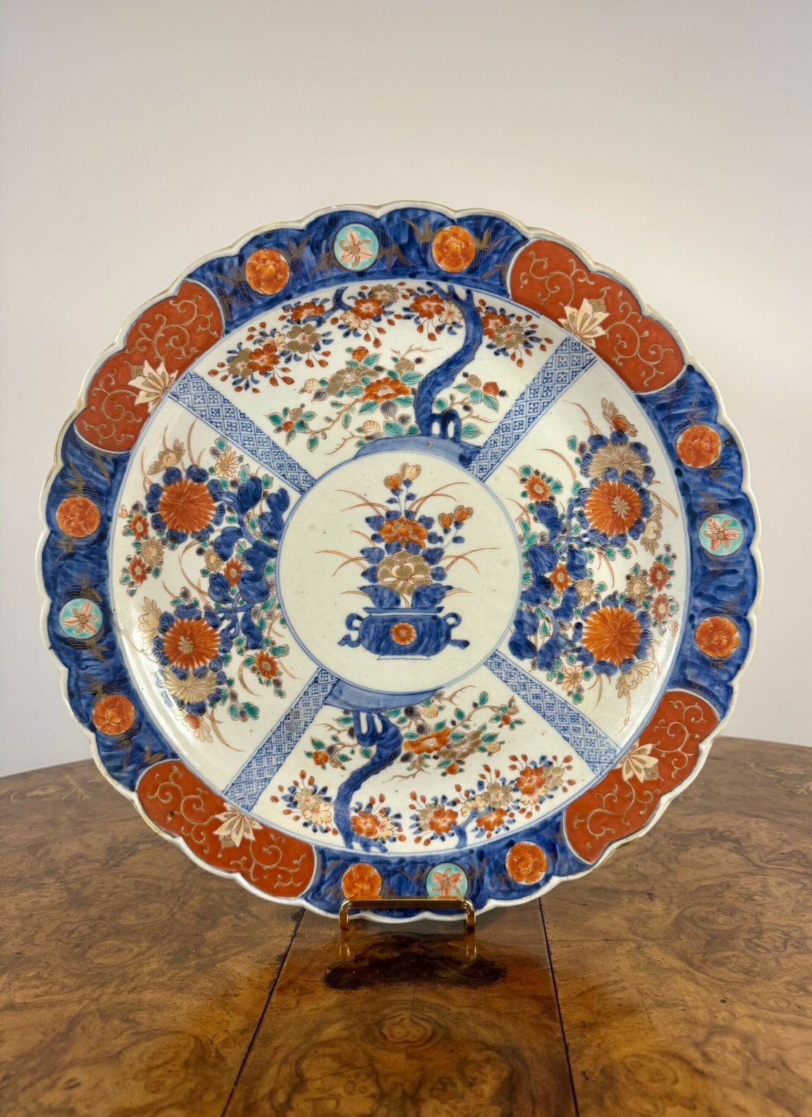 Outstanding Quality Pair Of Antique Japanese Imari Chargers photo for sale