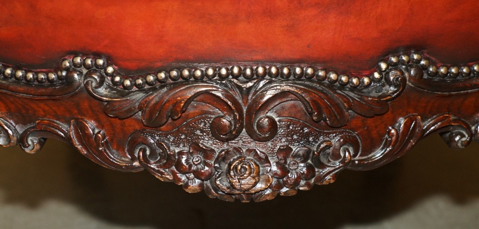 3950.0 Exquisite Antique Cir 1840 Hand Carved Lions Head Chesterfield Library Armchair photo