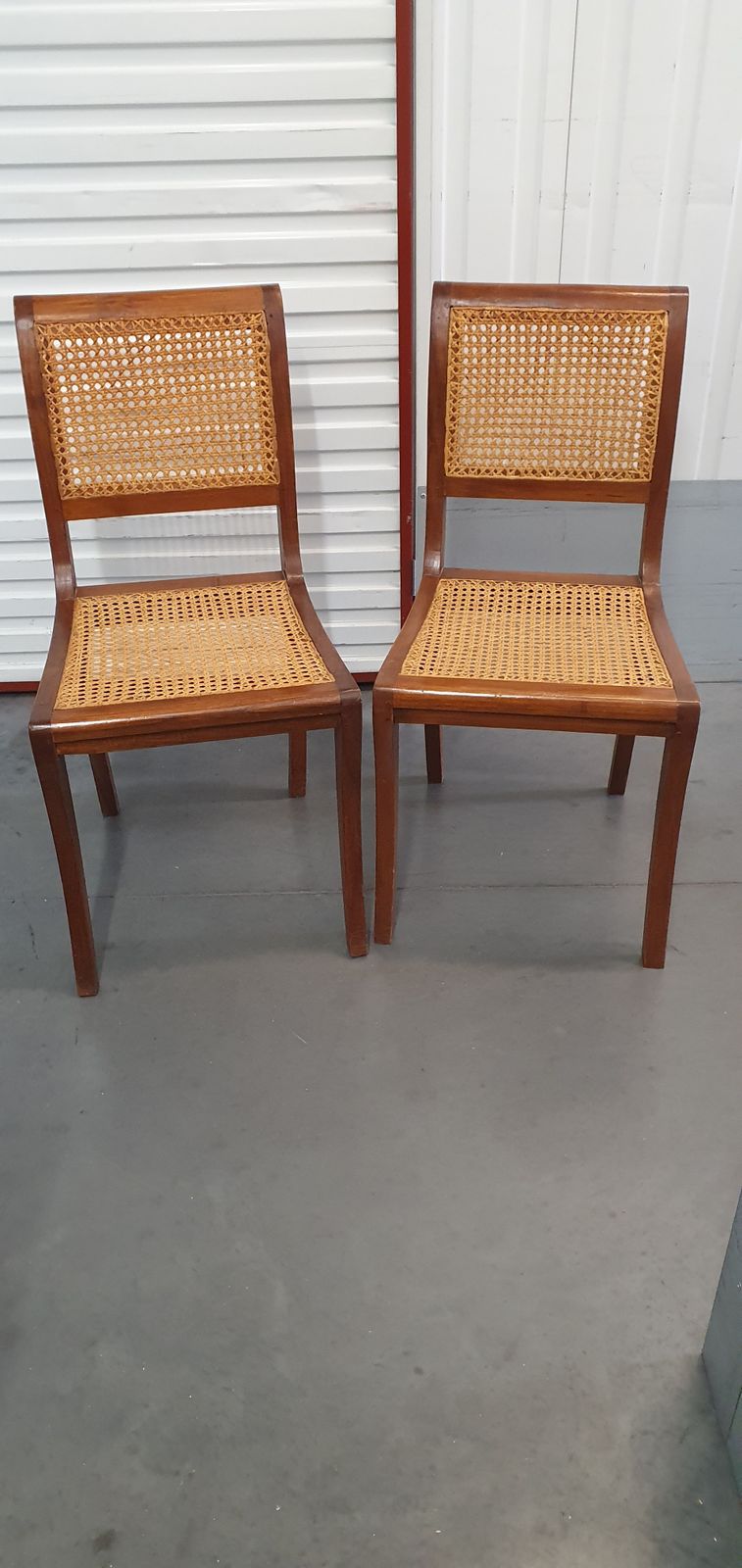 Pair Of Elegant Dining Chairs, Indonesian By David Wainwright, Mid 20th Century photo Furniture