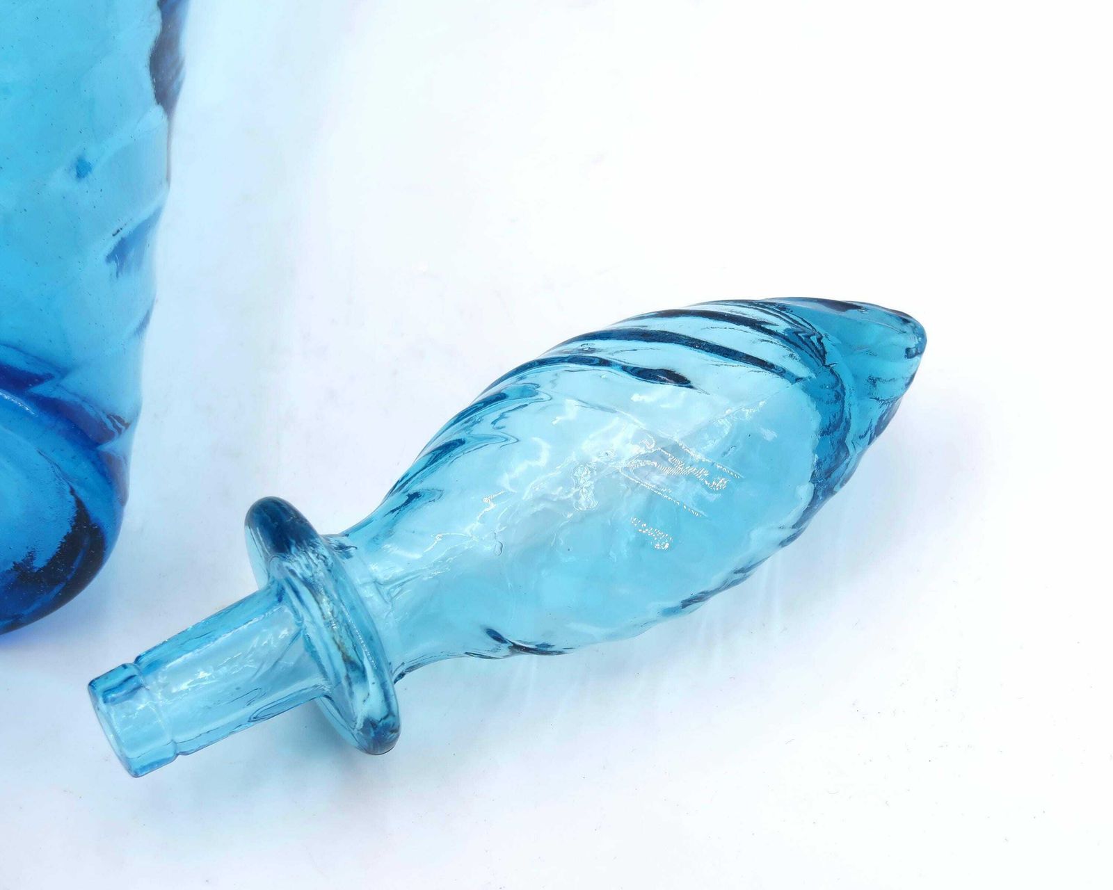 Rare Blue Glass Empoli Genie Bottle, Italian Decanter, 1960s / Boho Chic, Bohemian, Folk, Made In Italy photo 269.0
