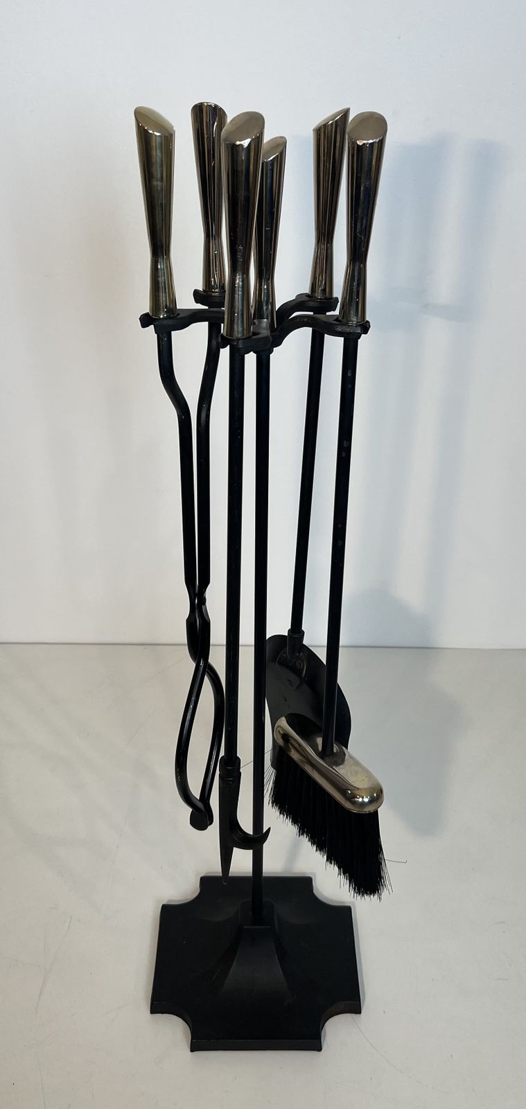 Black And Chrome Lacquered Metal Design Fire Kit photo furniture