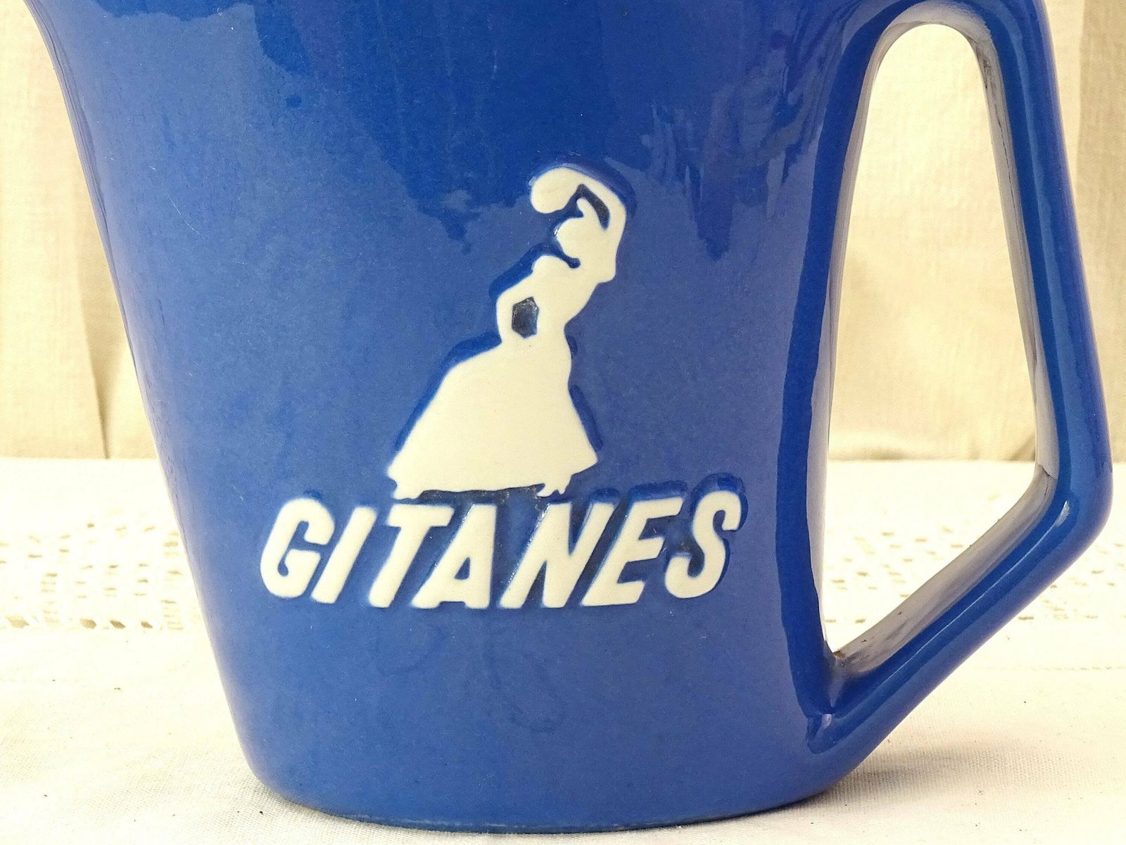 Vintage French 1950s Gitanes Cigarette Promotional Bistro Bar Cafe Water Pitcher Blue And White, Retro Mid Century Modern Advertising Jug photo vinterior