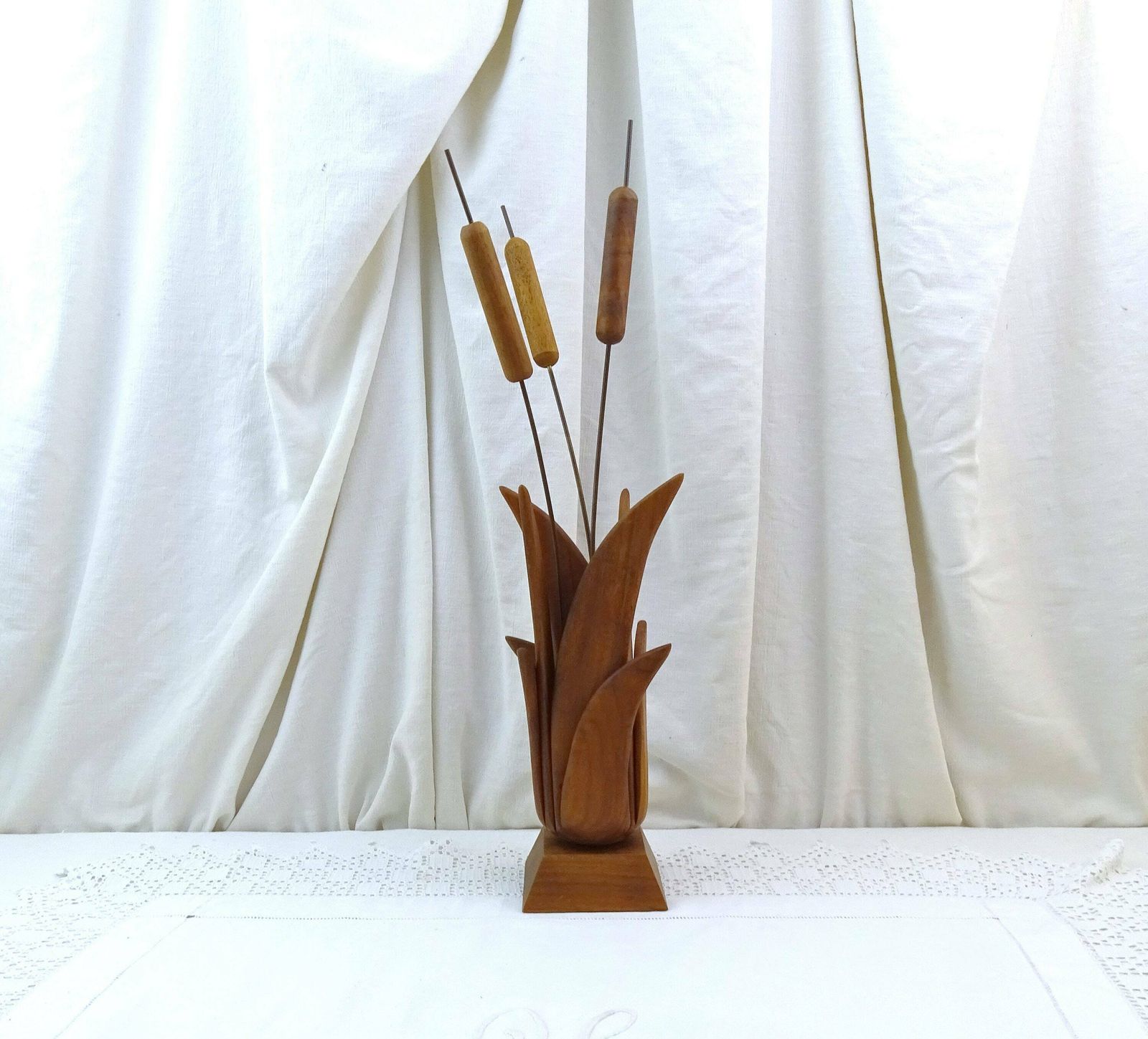 Large Vintage Mid Century Modern Teak Wood Sculpture Of Cat Tails, Retro Wooden 1960s Decorative Ornament Of Wood, Mcm Table Center Piece photo for sale