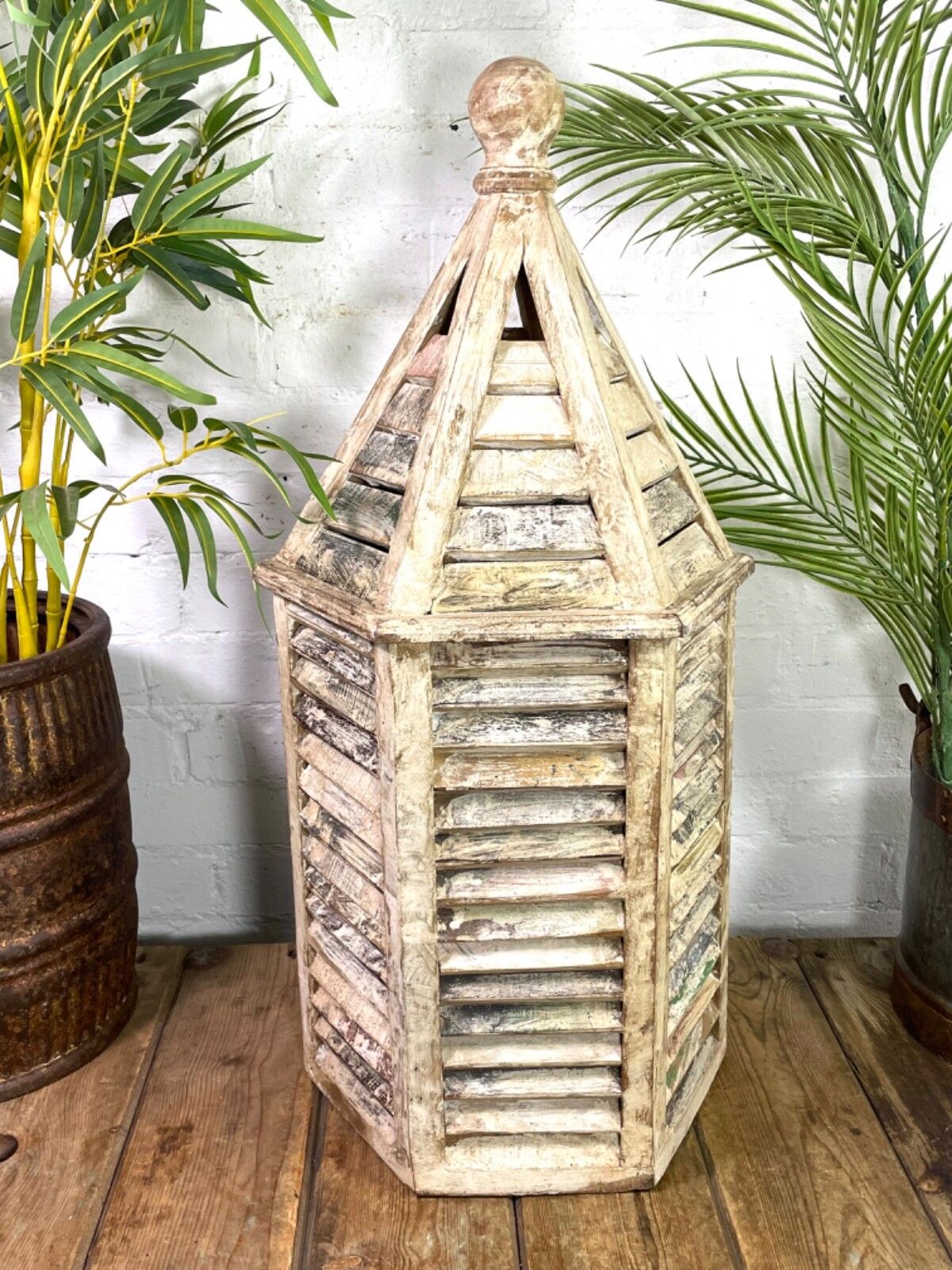 Reclaimed Recycled Rustic Wooden Painted Birdhouse Bird Box Garden Decor photo Garden Decor