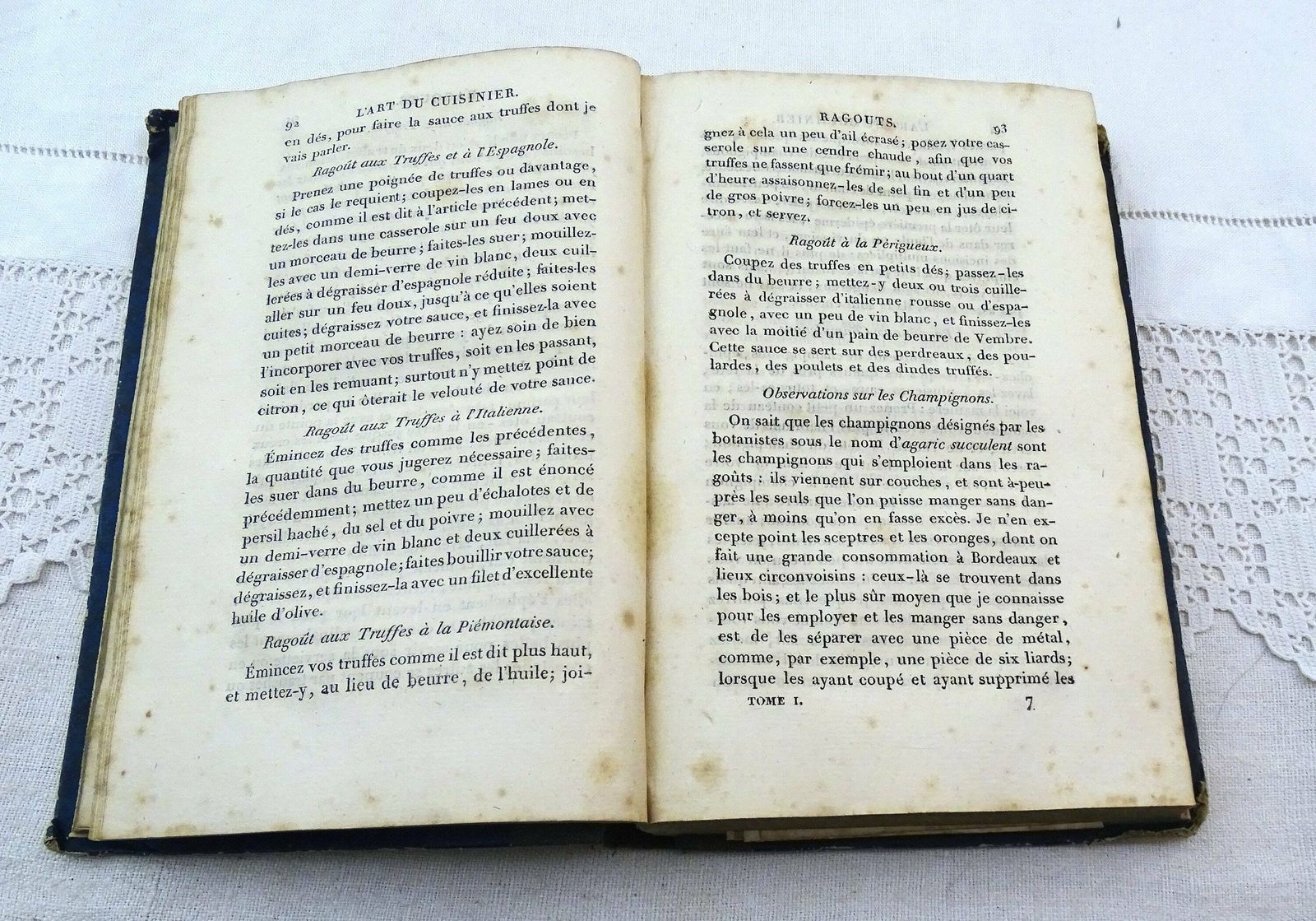 Zeldzaam Antiek Kookboek Uit De 19e Eeuw – L'art De Cuisinier Door A. Beauvillers, Eerste Deel, Gedrukt In 1816, In Het Frans photo Woonaccessoires