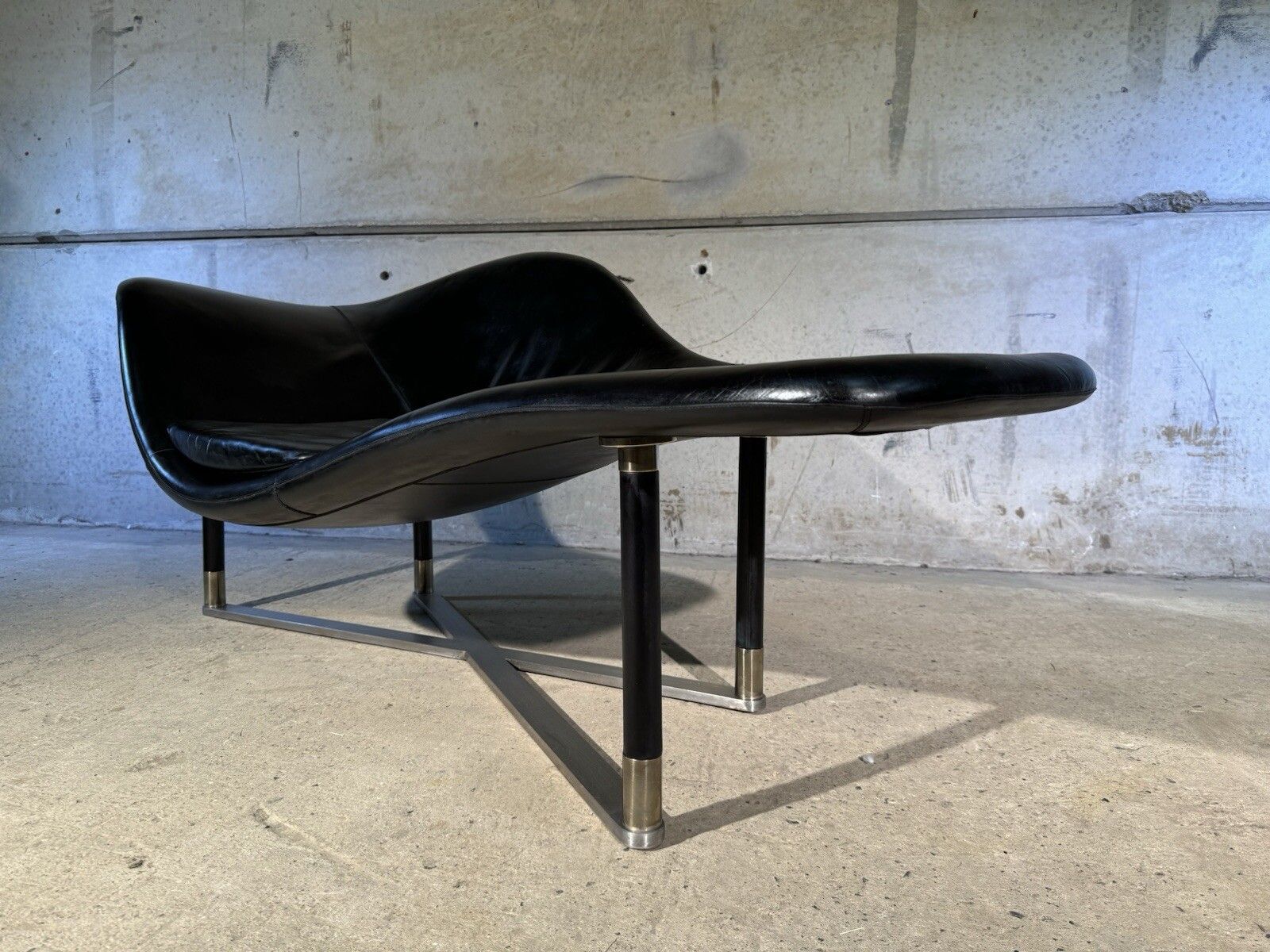 Stunning Contemporary Minimalist Chaise Lounge Black Leather Brass Base #A258 photo Furniture