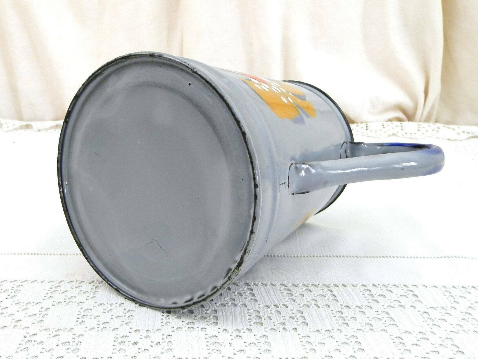 Antieke Franse Beschilderde Koffiepot Van Blauw Geëmailleerd Porselein Met Bloemmotief – Ganzenhalsuitloop – Aardewerk Cafetière Uit Frankrijk – Landelijke Keukendecoratie photo Woonaccessoires