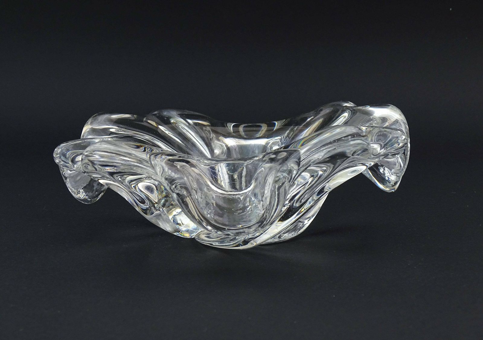 Large Heavy Mid Century Vintage Clear Crystal Art Glass Center Piece Dish, Retro 1960s Trinket Bowl Handmade Of Thick Glass, Table Decor photo 68.0