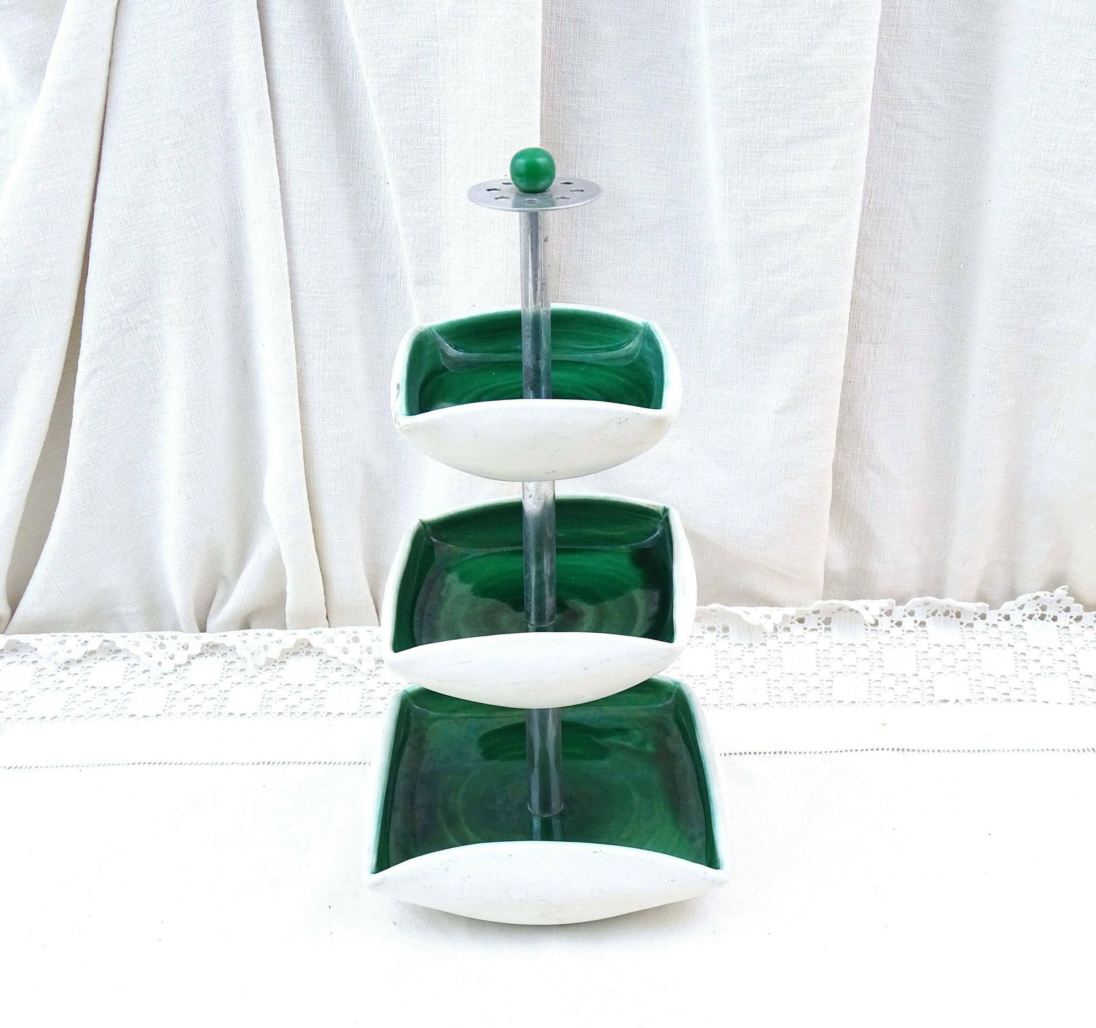 Vintage French Mid Century Modern Pottery Tiered Cocktail Bowls In Green And White, Retro 1960s Pillared Stand For Aperitif, Jewelry Dish