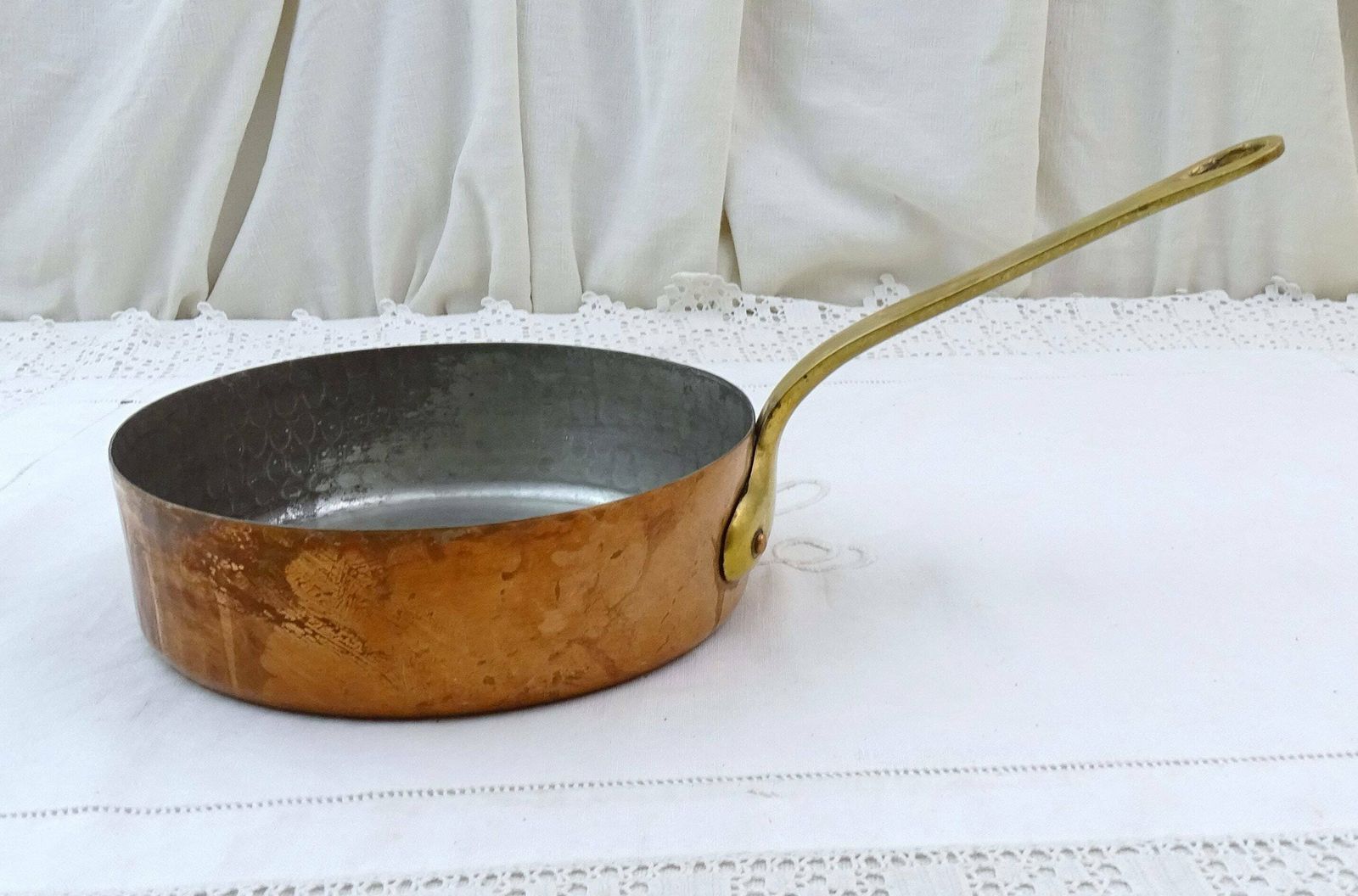 Vintage French Tin Lined Copper Skillet Made In Villedieu France, Retro Metal Cooking Saute Pan From France, Country Kitchen Frying Pan photo buy