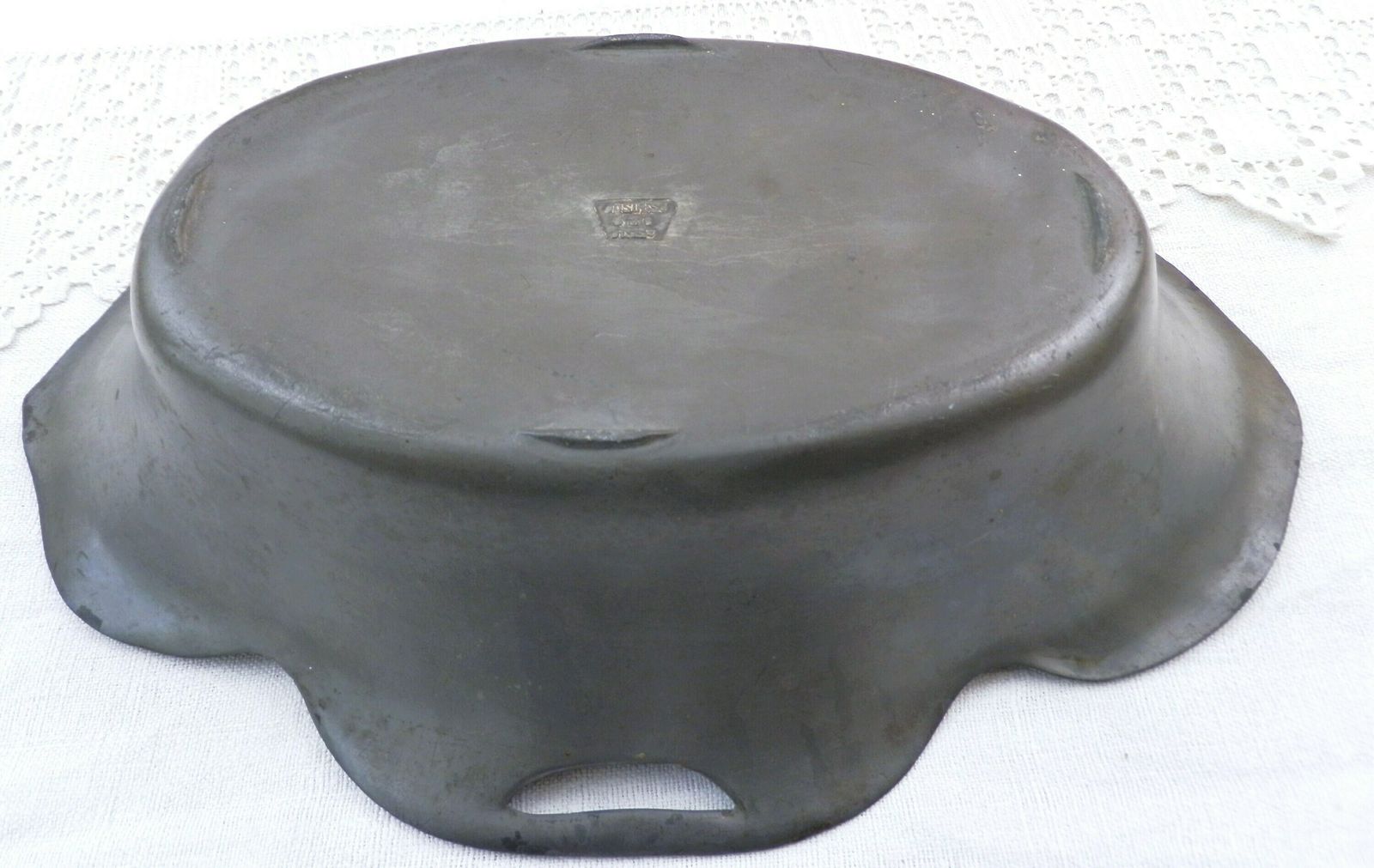 Antique Art Nouveau Jugendstil Pewter Dish By Osiris Germany 1902 With Embossed Leaf Pattern, Vintage Metal Fruit Bowl, Brocante Home Decor photo buy