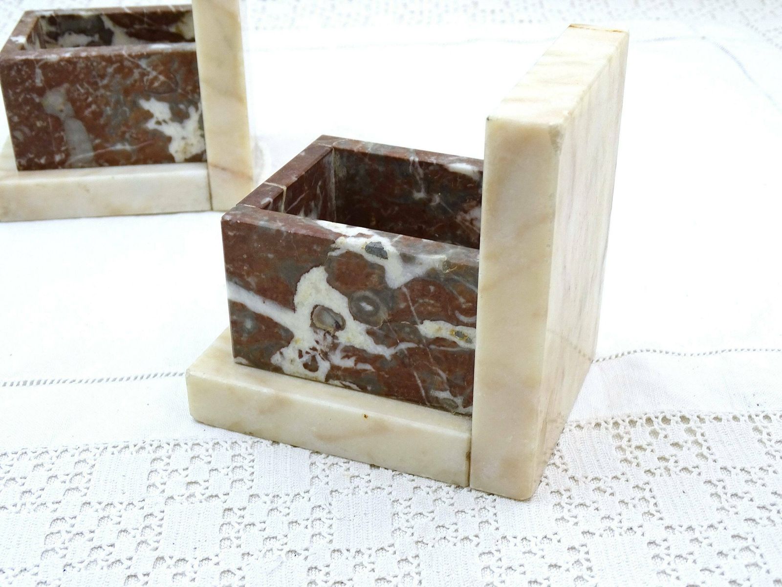 Vintage French Art Deco Veined Marble Bookends With Vide Poche, Retro Stone Book Ends From France, Geometric Library Item In White And Brown photo vintage