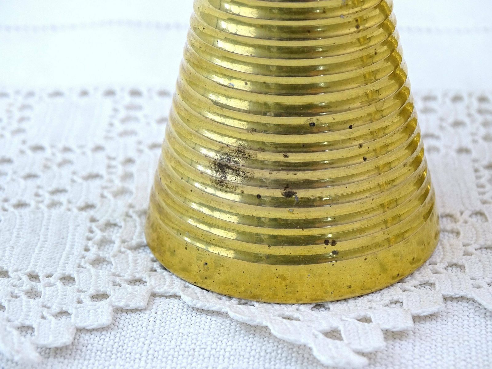 Set Of 3 Vintage Brass Mid Century Modern Conical Candle Sticks, Retro Scandinavian Style Metal Cone Shaped Candle Holders, 1960s Lighting photo 79.0