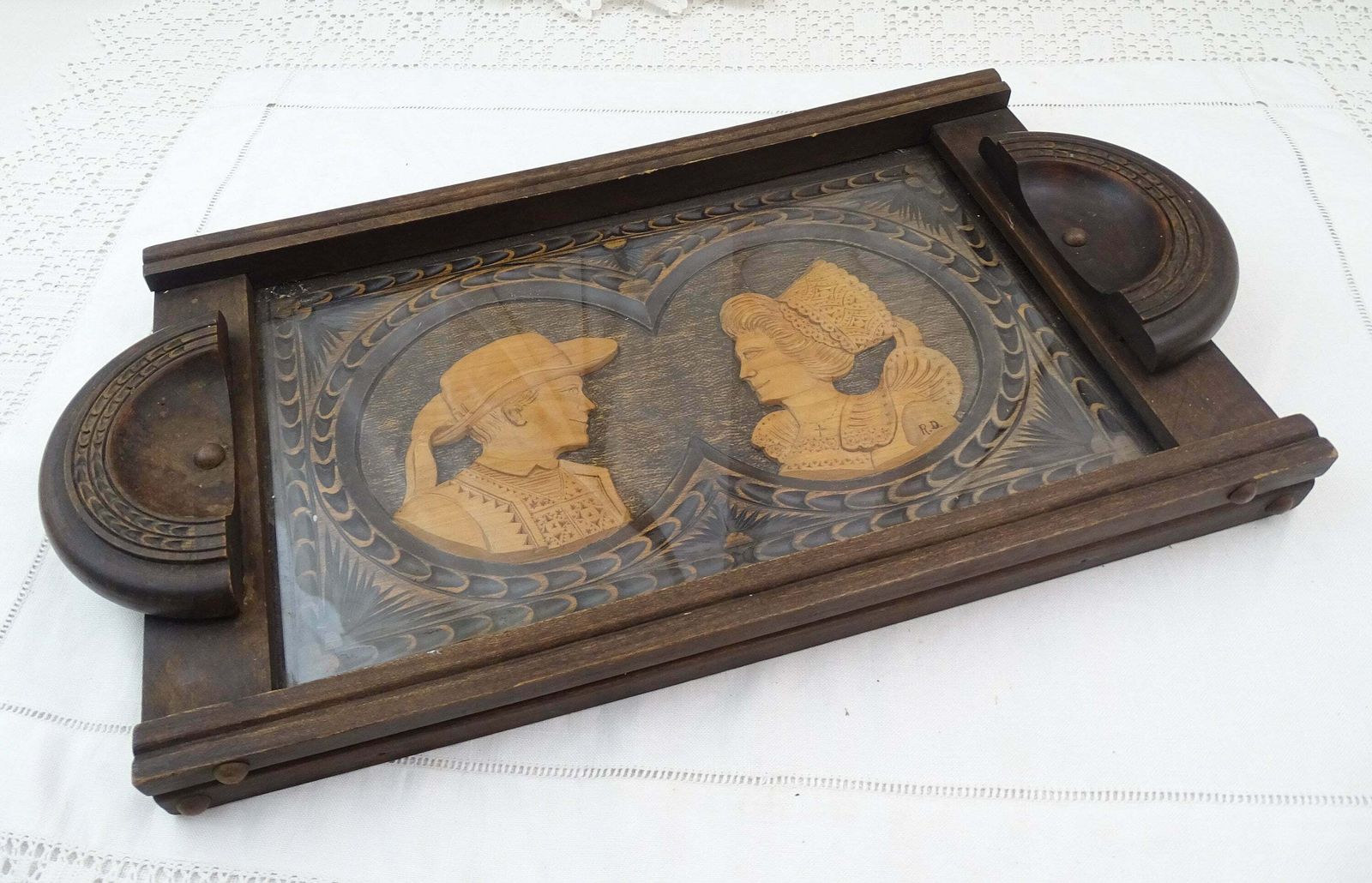Large Vintage French Hand Carved Oak Wood Serving Tray With 2 Bretons In Traditional Dress Signed Rd With Glass Top, Retro Souvenir Brittany photo Home Decor