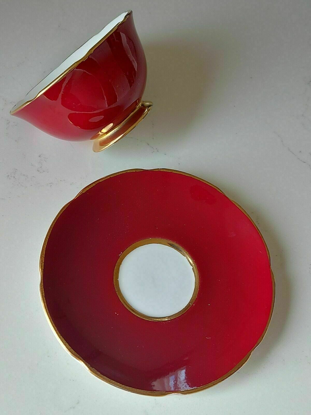 Argyle Cup & Saucer Burgundy Floral Fine Bone China Vintage Made In England photo vinterior