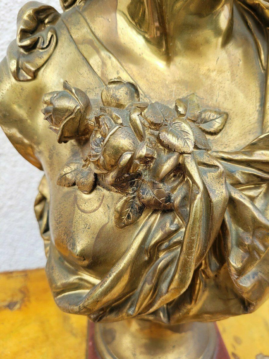 photo furniture A Carrier, Bronze Bust Of A Woman, Signed, 19th Century