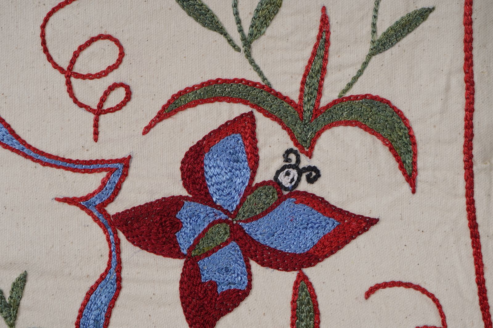 Uzbek Suzani Cotton Table Runner   Fish Embroidered Design Perfect For Unique Home Decor 1'6'' X 4'6'' photo vintage