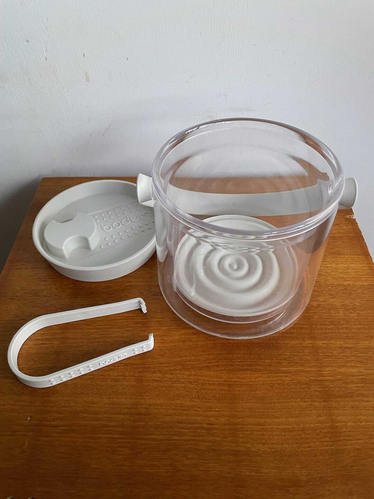 Vintage Cream Grey Danish Bodum Postmodern Plastic Ice Bucket With Tongs And Lid photo vinterior
