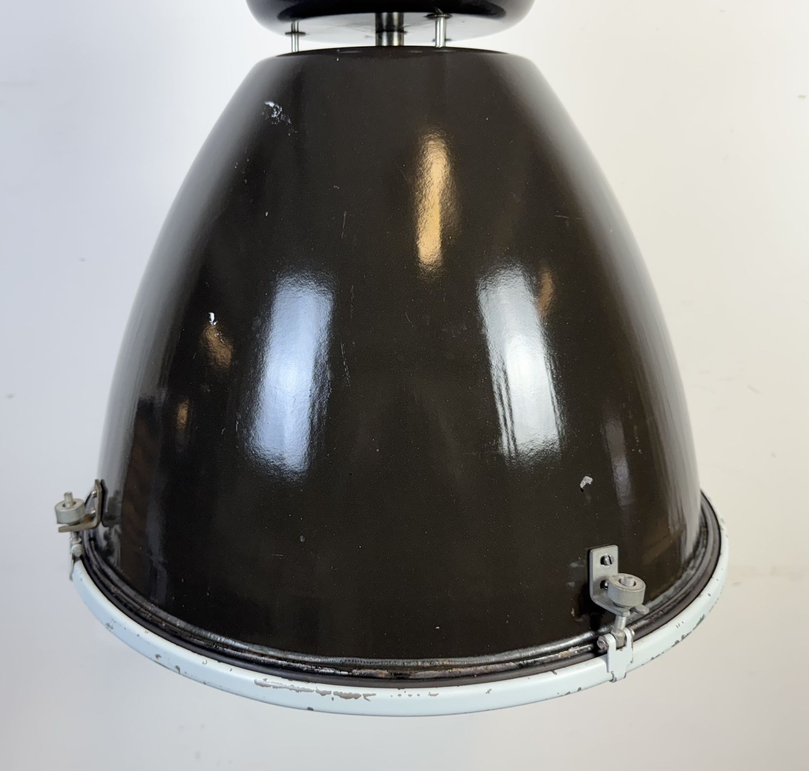 Large Black Enamel Industrial Lamp With Clear Glass Cover From Elektrosvit, 1960s, 20x photo 249.0
