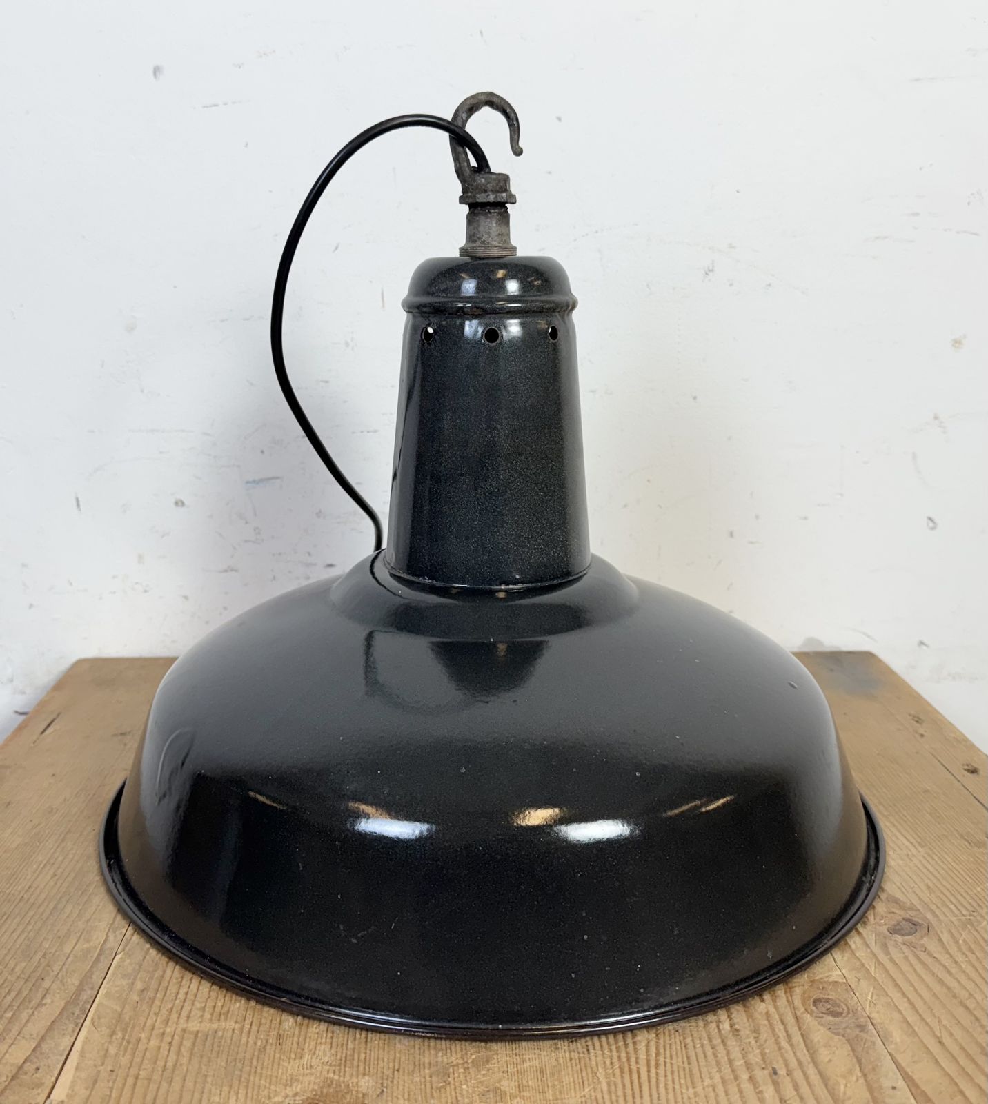 Industrial French Dark Grey Enamel Factory Pendant Lamp, 1960s, 2x photo vinterior