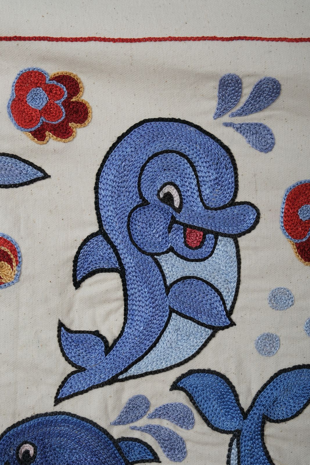 Uzbek Traditional Fish Pastel Suzani Wall Decor, Old Embroidery Suzani Textile 1'6'' X 4'7'' photo vinterior