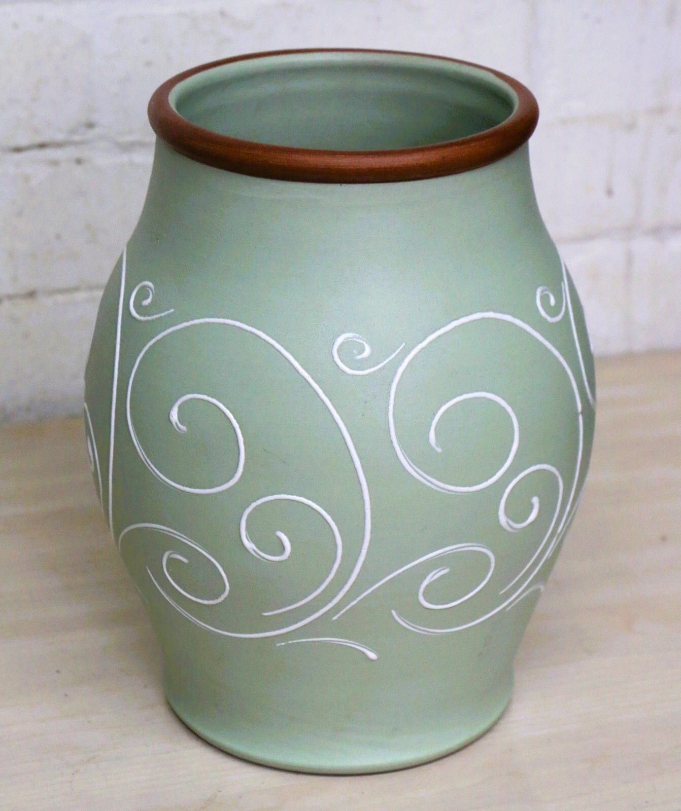Vintage Denby Pottery Studio Pottery Vase Sage Matte Green Mid Century Vgc photo vinterior