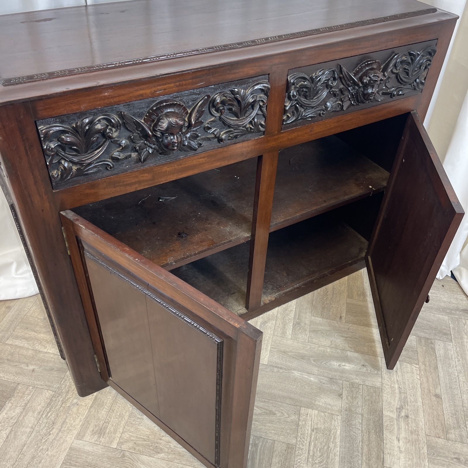 Italian Sideboard Oak Carved 18th Century photo furniture