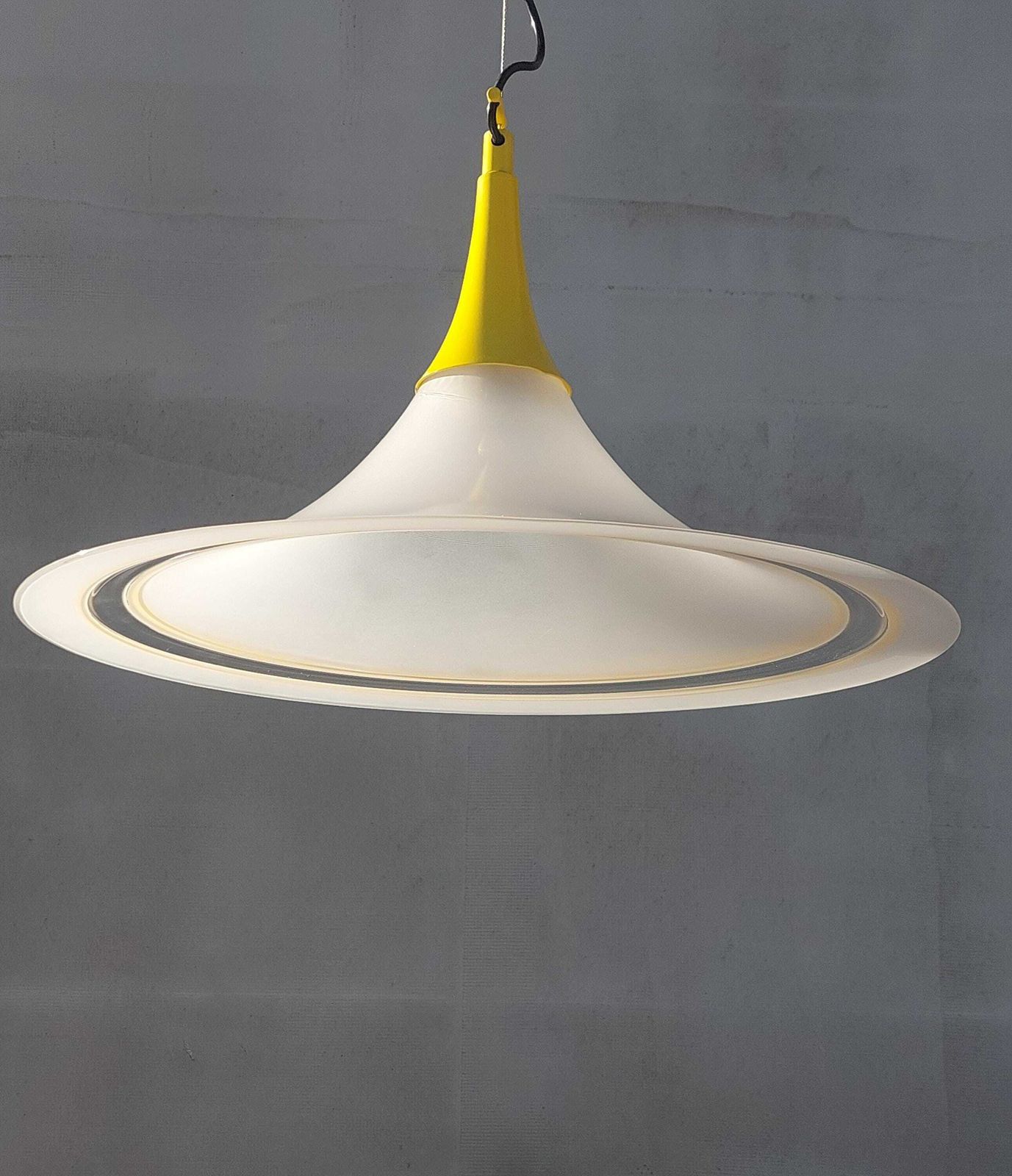 Xl Mid Century Murano Pendant Lamp /Murano Glass Chandelier /Murano Trumpet Pendant Lamp/ Retro Trumpet Pendant Lamp /Murano/Italy /70's photo vinterior