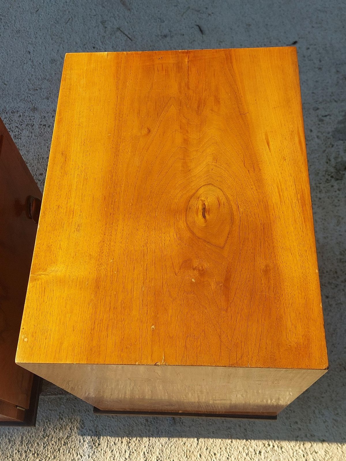 Art Deco Nightstands / Pair /Art Deco Furniture/Art Deco/Antique Nightstands/ Vintage Nightstands/Vintage Furniture/Vintage Nightstands/30's photo vinterior