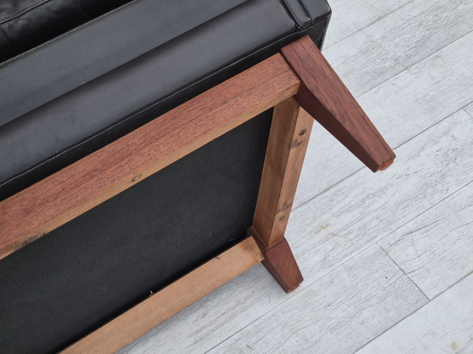 photo buy 1970s, Danish 2 Seater Sofa, Original Condition, Furniture Leather, Solid Teak Wood.