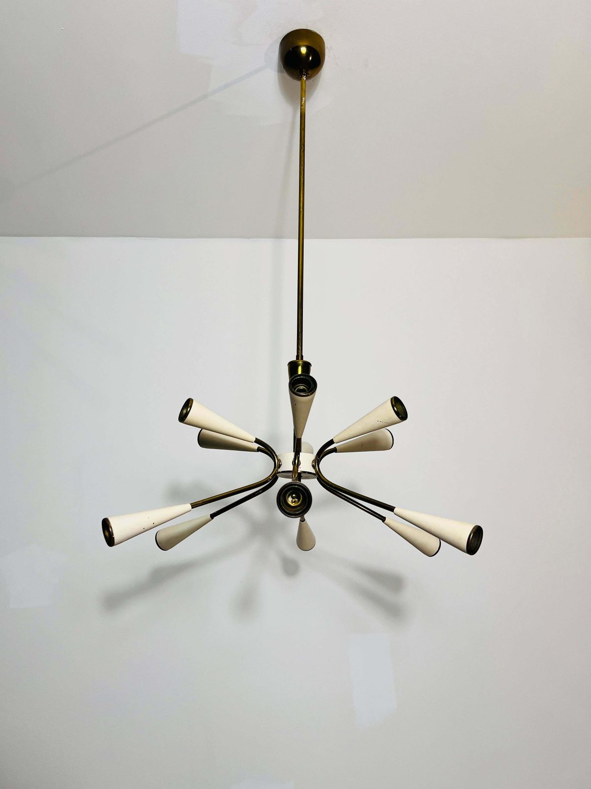 1 Of 2 Mid Century Brass 12 Arm Sputnik Chandelier, 1950s, Italy photo vintage