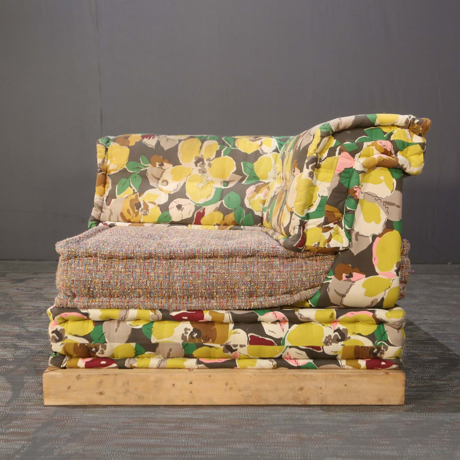 photo furniture Customise Your Own Roche Bobois Mah Jong Sectional Sofa   Set Of Twelve